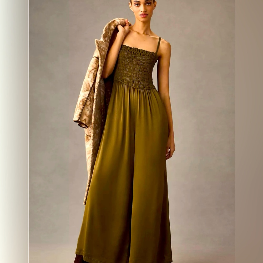 Anthropology Pilco smocked wide leg jumpsuit.